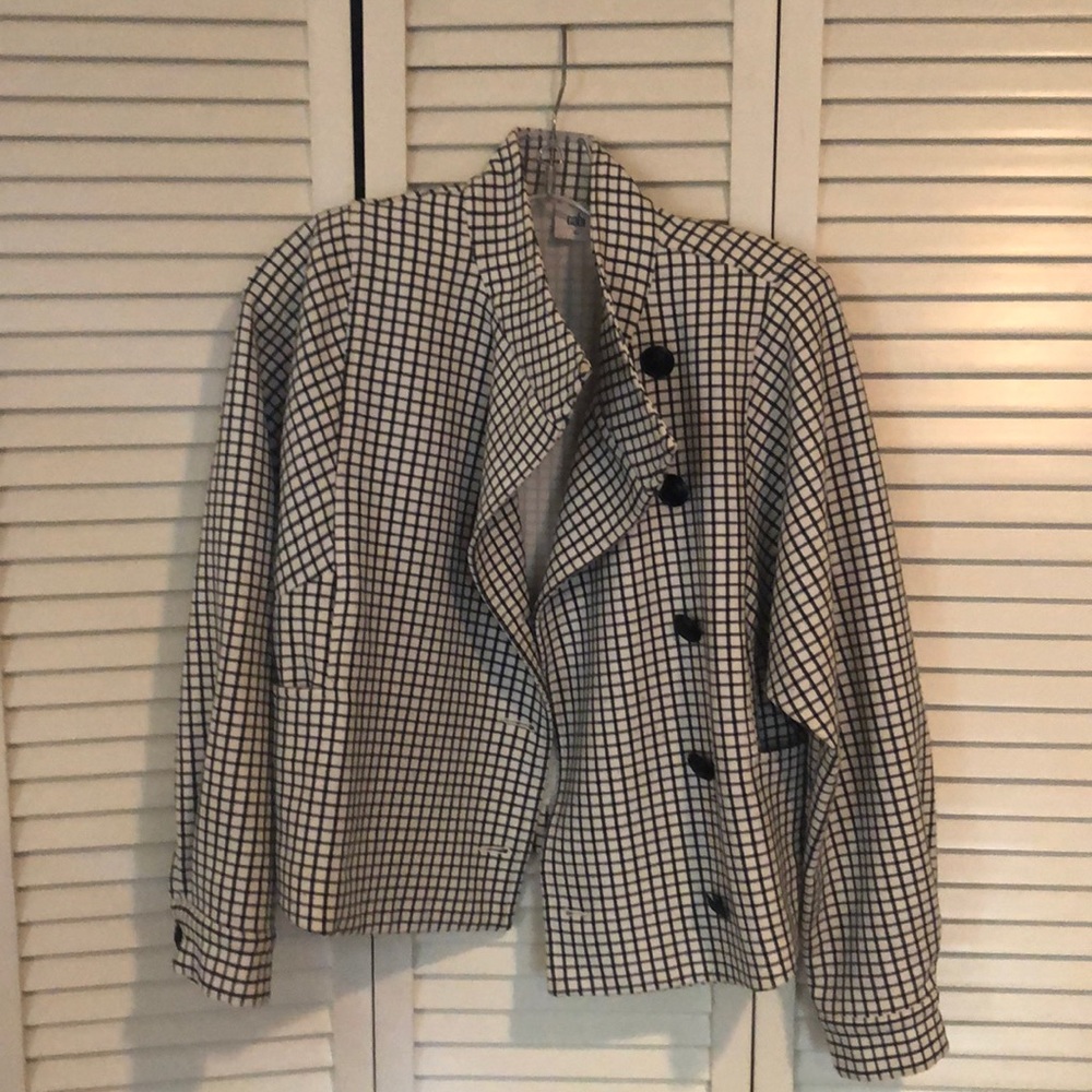 Cropped jacket